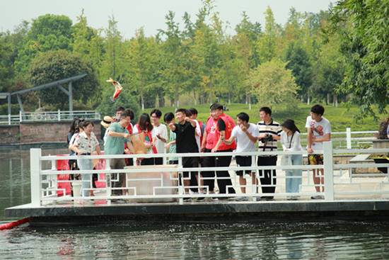 说明: IMG_9239_副本.jpg